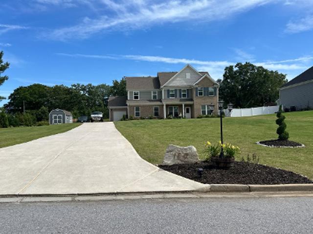 House for sale in Fayetteville, Georgia