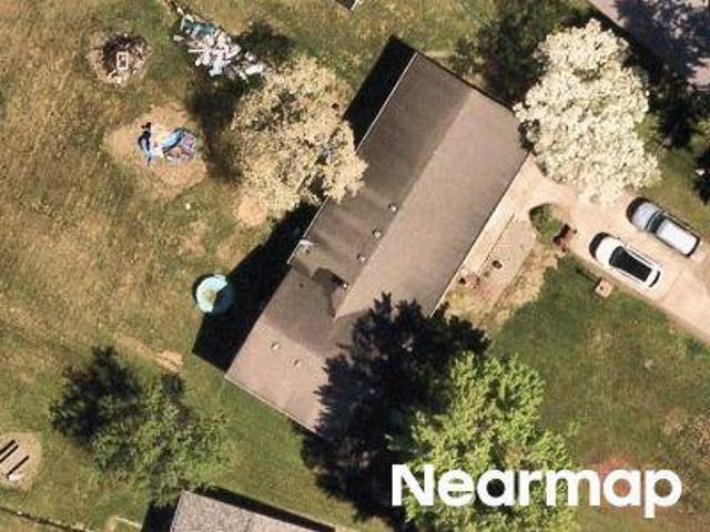 House for sale in De Camp Gardens, Elkhart