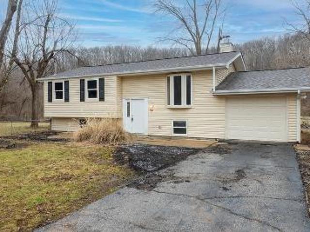 House for sale in House Springs