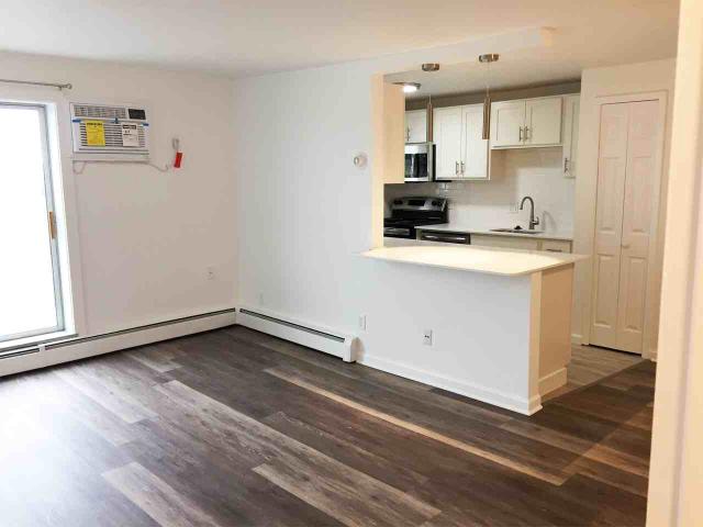 Apartment for rent in Lakewood, Ohio