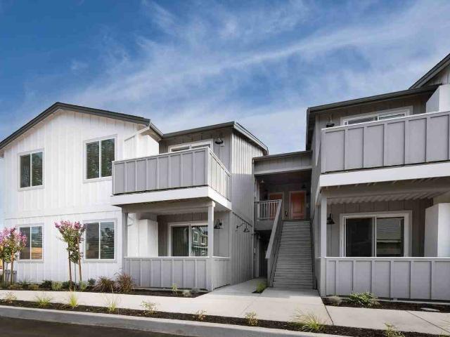 Apartment for rent in California