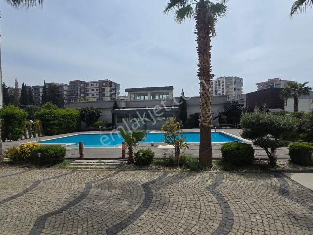 Çiğli, İzmir içerisinde kiralık mülk