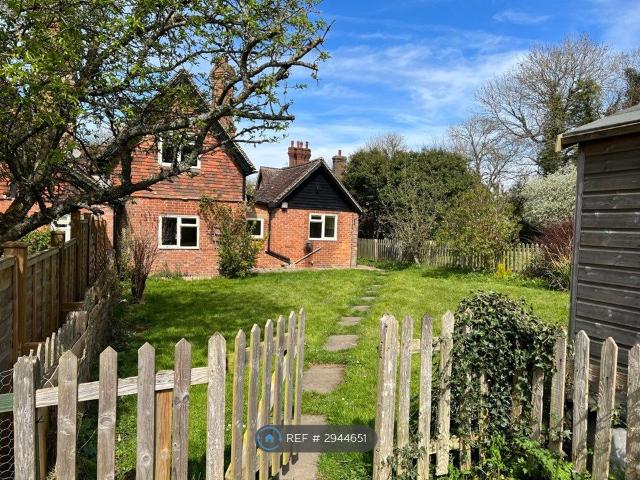 House for rent in Markbeech, The Butts