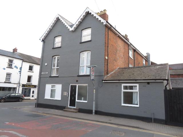 Studio for rent in Portfields, Lower Bullingham