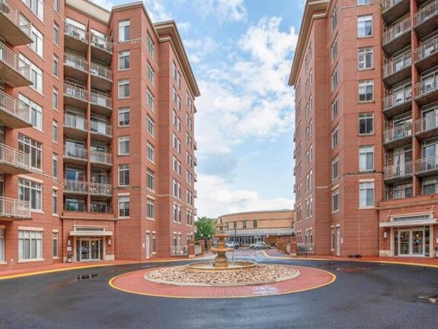 Condo for sale in Fairfax