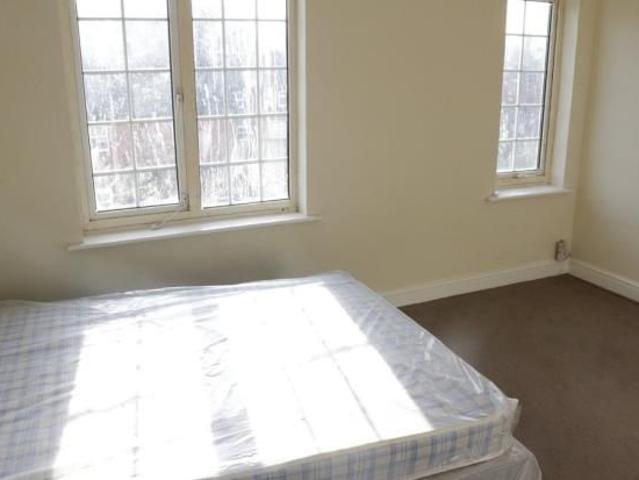 Apartment for rent in Sydenham, Green Close
