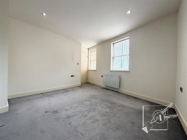 Apartment for rent in Kings Farm, Hamerton