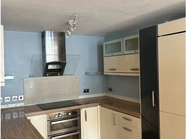 House for rent in Chalfont St. Peter, Denham