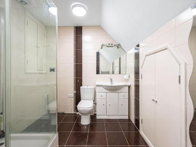 Apartment for rent in London Borough of Barnet, Greater London