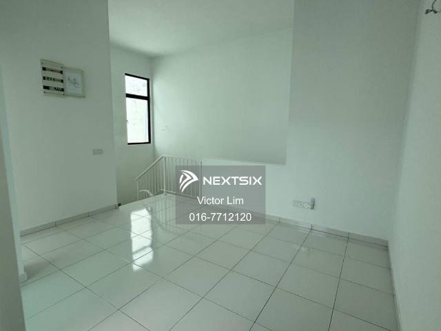 Shop for sale in Bukit Ledang, Johor