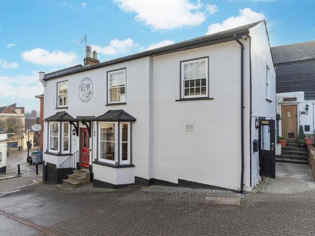 Room for rent in Hockerill, Colliers End