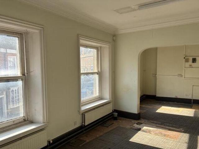 House for sale in Buckingham, Buckinghamshire