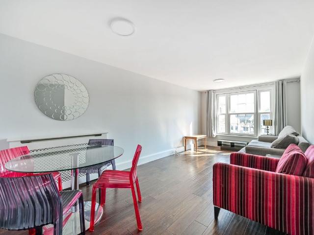 Apartment for rent in Norbiton, Greater London