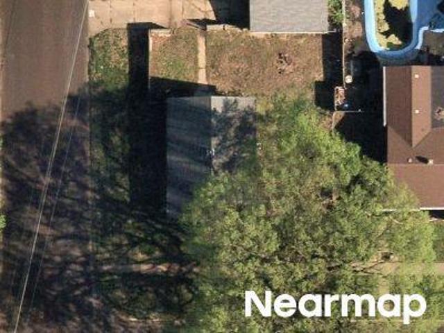 House for sale in Pekin, Illinois