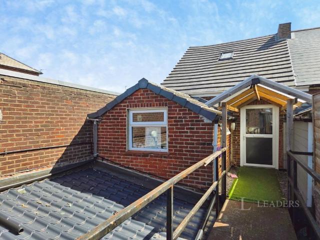 Apartment for rent in Eastleigh, Helford