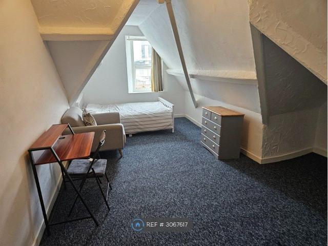 Room for rent in Ellacombe, Torquay