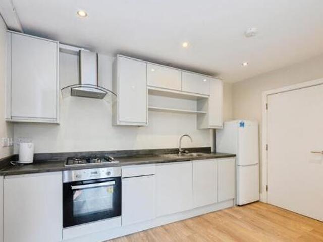 House for sale in Red Hill, Surrey