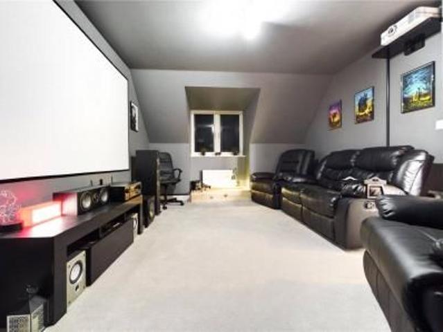 House for rent in Shinfield, Three Mile Cross