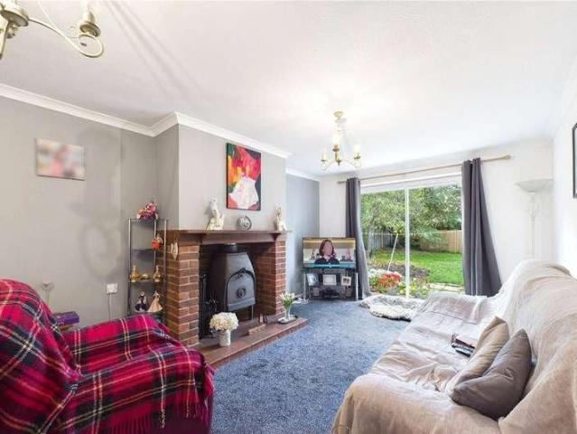 House for rent in Basildon, Upper Basildon