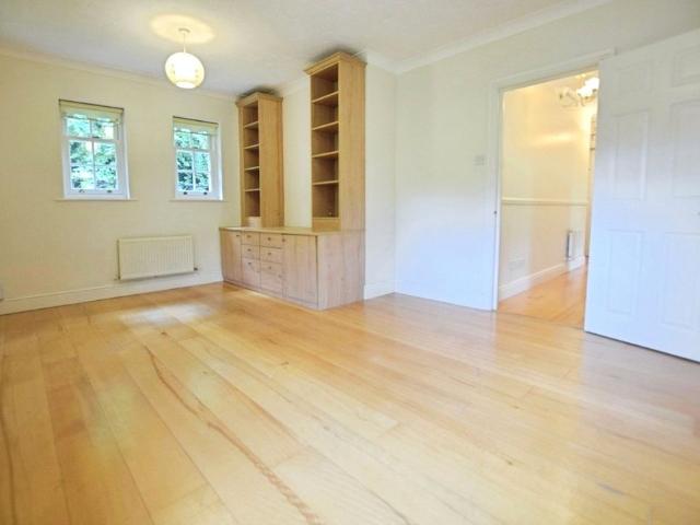 Apartment for rent in Camberley, Surrey Heath