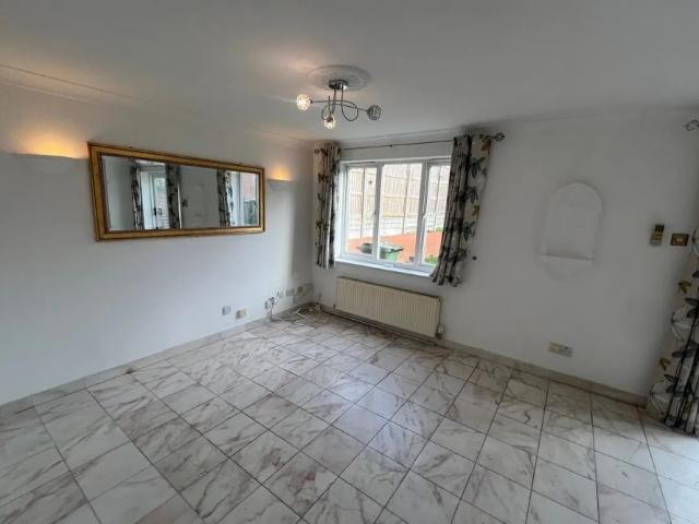 House for rent in Hammond Street, Broxbourne