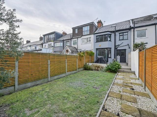 House for rent in London Borough of Waltham Forest, Greater London