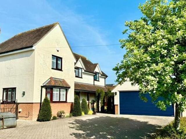House for sale in Lyons, Greater London