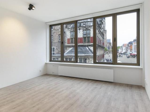 Appartement te huur in Binnenstad, Delft