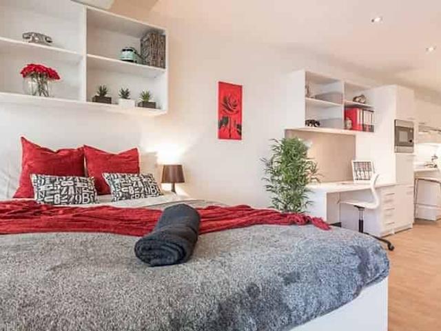 Apartment for rent in The Polygon, City Of Southampton