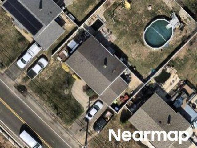House for sale in Cliffwood, New Jersey