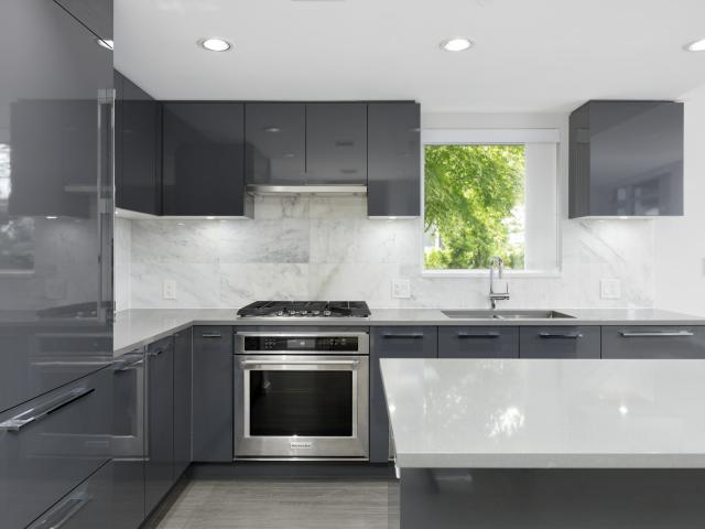 Apartment for rent in Burnaby, British Columbia