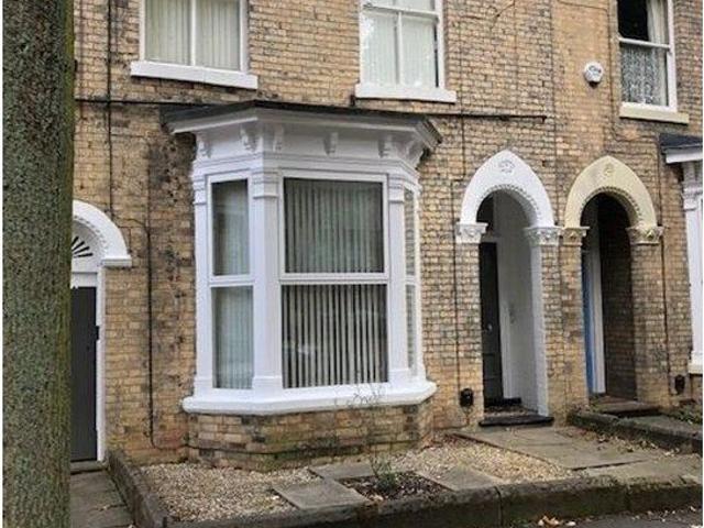 Room for rent in Avenues, Hull