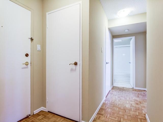 Apartment for rent in Oakville, Ontario