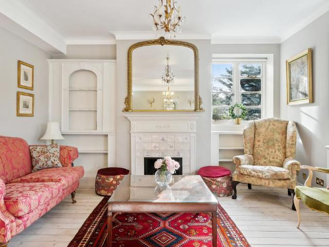 House for rent in Earl's Court, Greater London