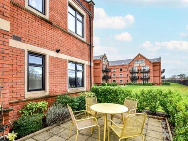 House for sale in Bushey