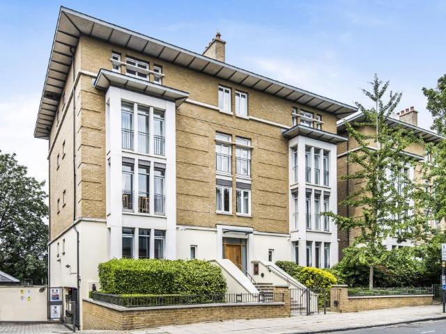 Apartment for rent in St. John's Wood, Greater London