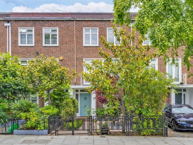 Apartment for rent in St. John's Wood, Greater London