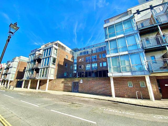Apartment for rent in Portsea, City Of Portsmouth