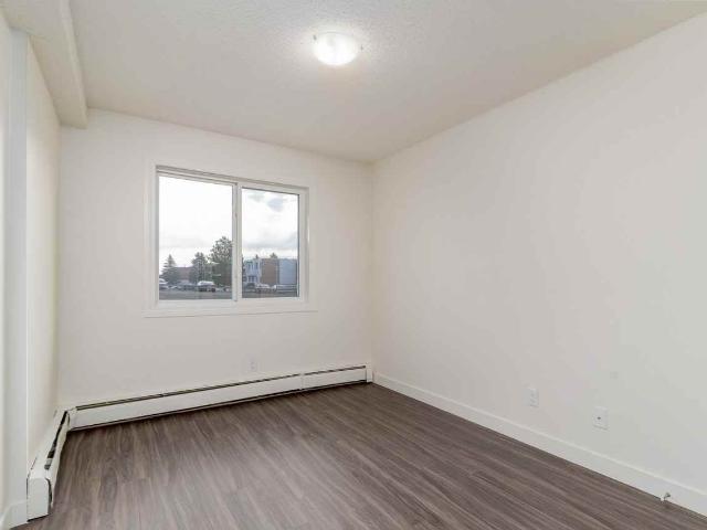 Apartment for rent in Wedgewood, Alberta