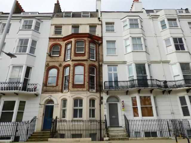 Apartment for rent in Round Hill, Brighton