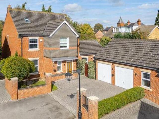 House for sale in Stanford On Avon, Leicestershire