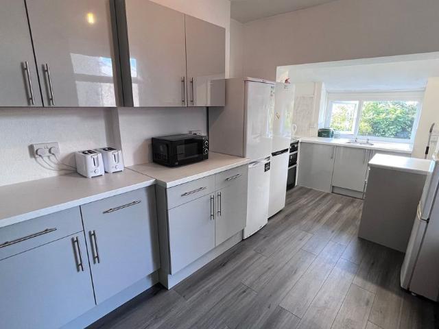 House for rent in Nangreaves, Wales
