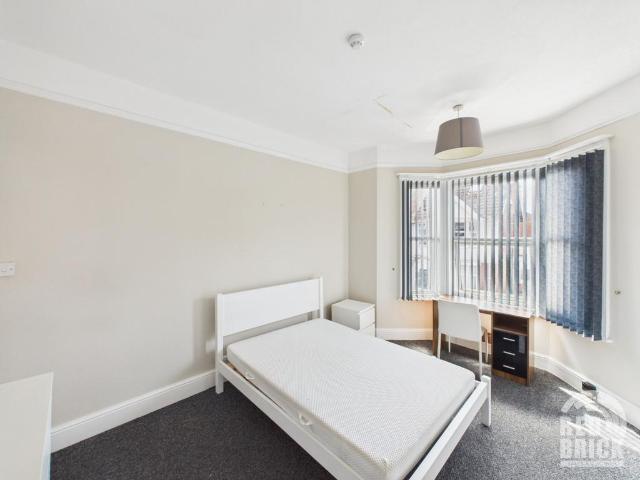 House for rent in Ball Hill, Coventry