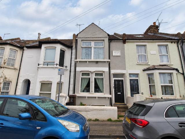 Apartment for rent in Brompton, Gillingham