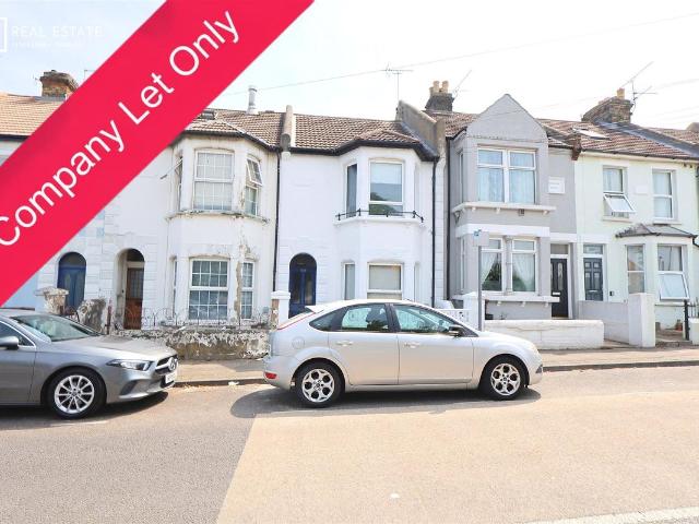 Apartment for rent in Brompton, Gillingham