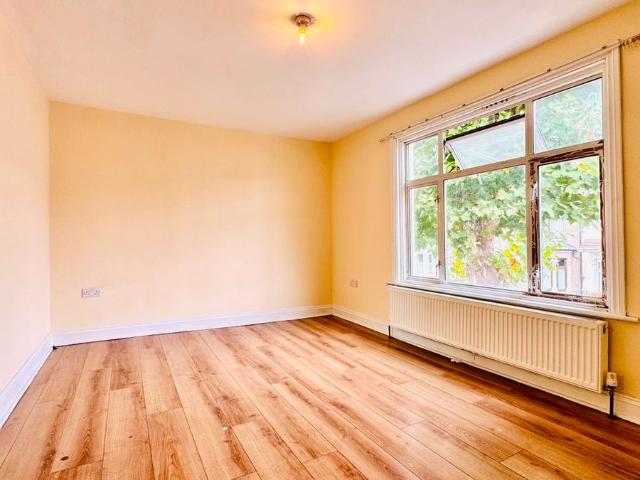 House for rent in Upton Park, Greater London