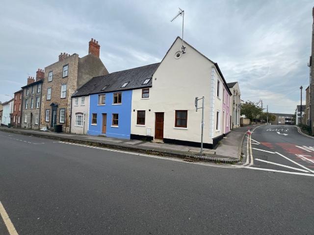 House for rent in Great Faringdon, Dromore