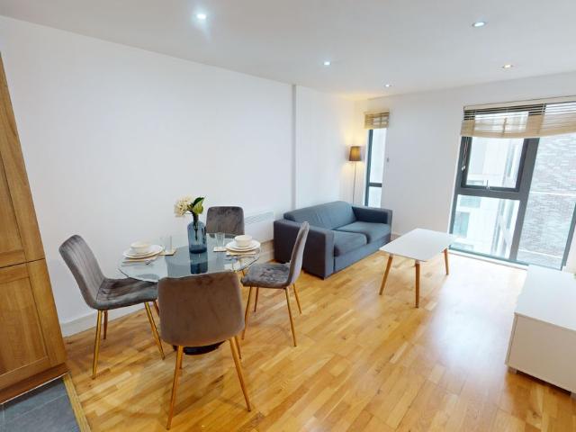 Apartment for rent in Calderstones