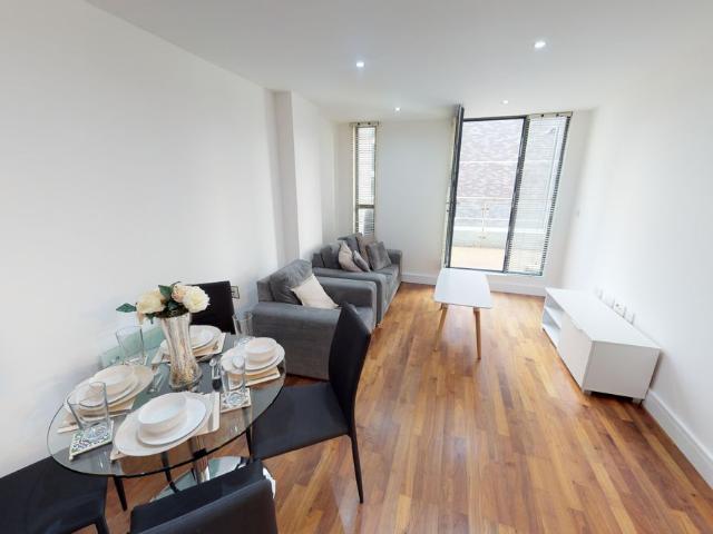 Apartment for rent in Calderstones