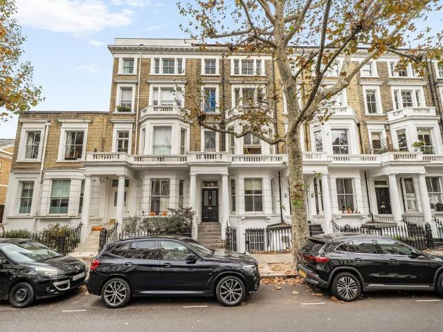 Apartment for rent in Earl's Court, Greater London
